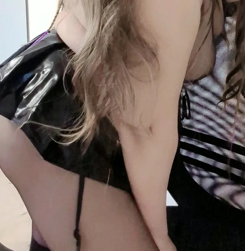 Bianca, 33