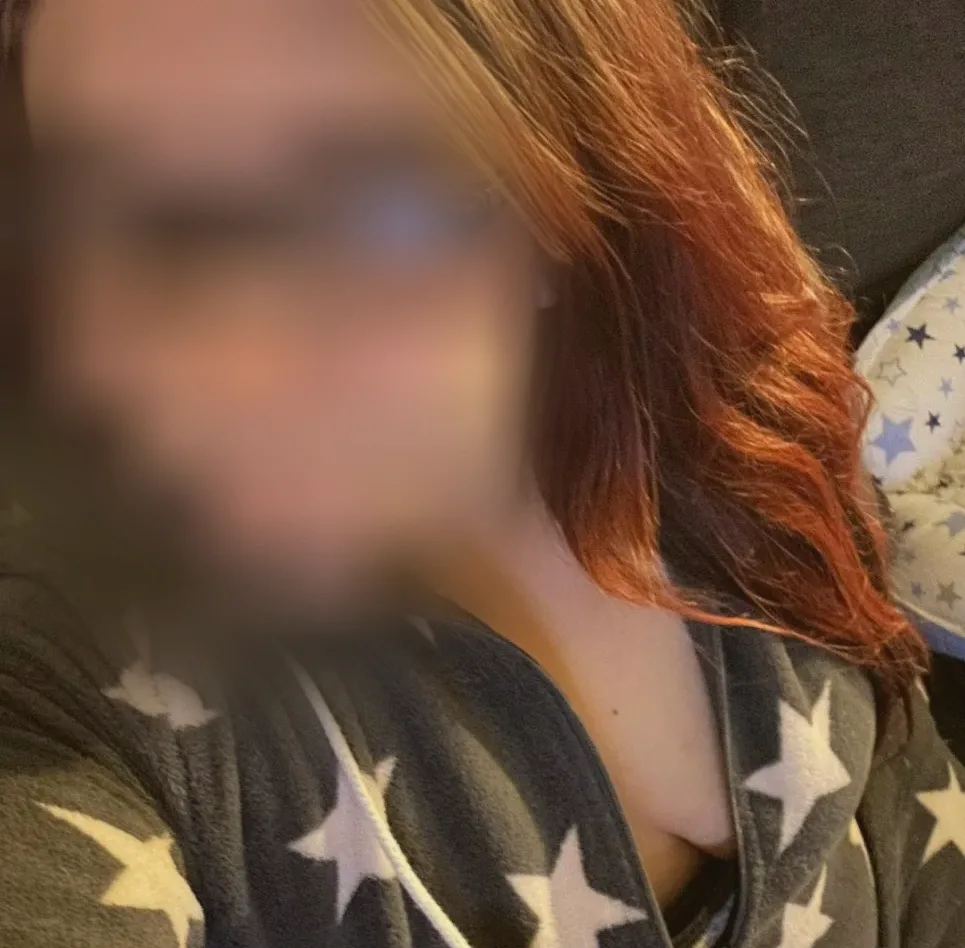 Elena, 29