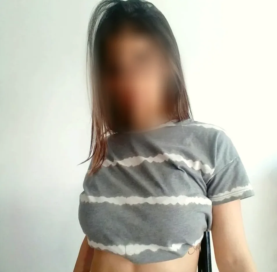 Elif, 23