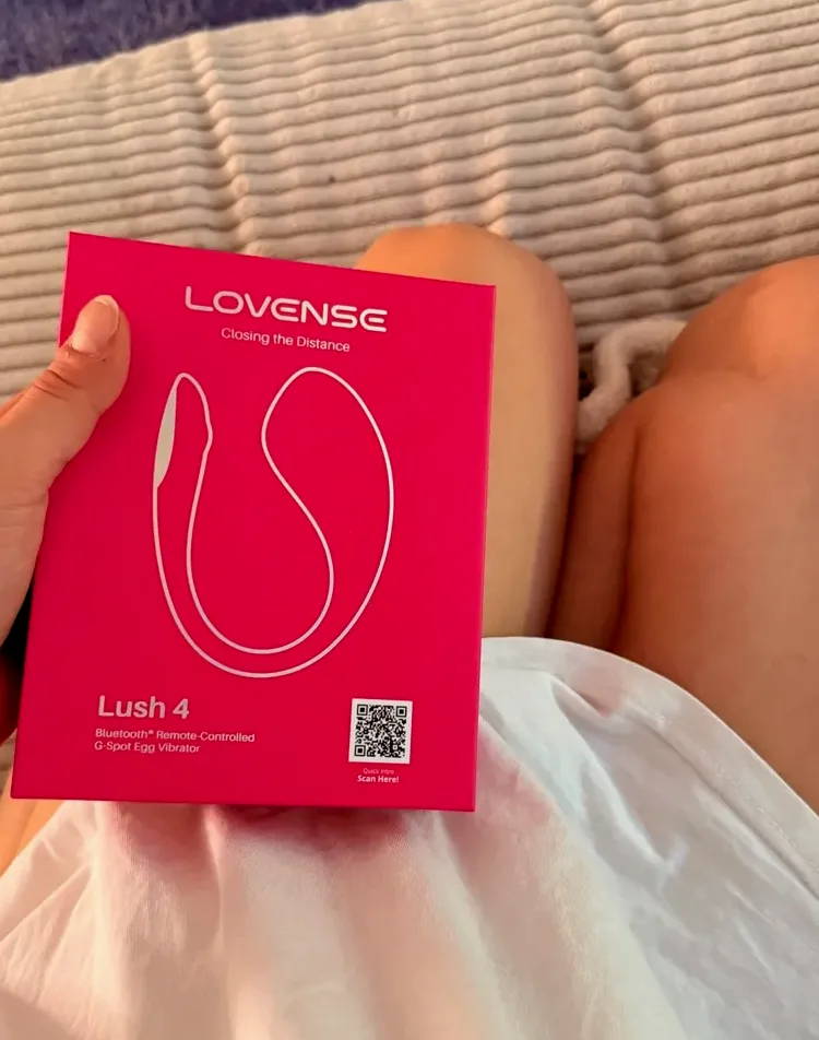 Emilia, 26