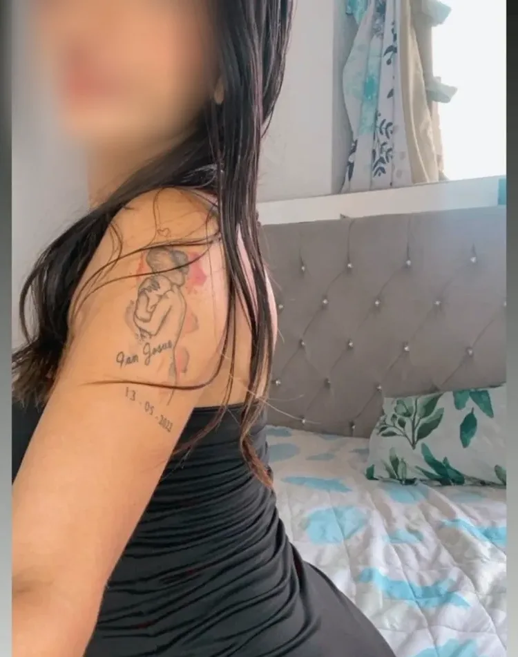 Lotta, 24